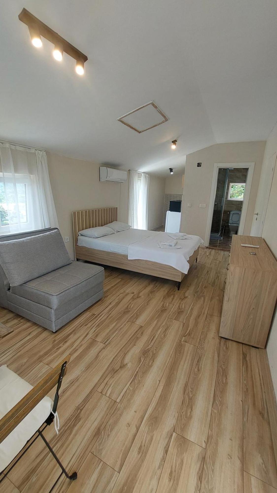 Superb Apartments Virpazar Exterior foto